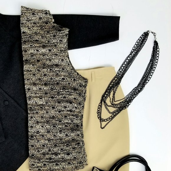 FIND THESE BEAUTIES & SO MUCH MORE IN MY CLOSET! - Picture 3 of 5